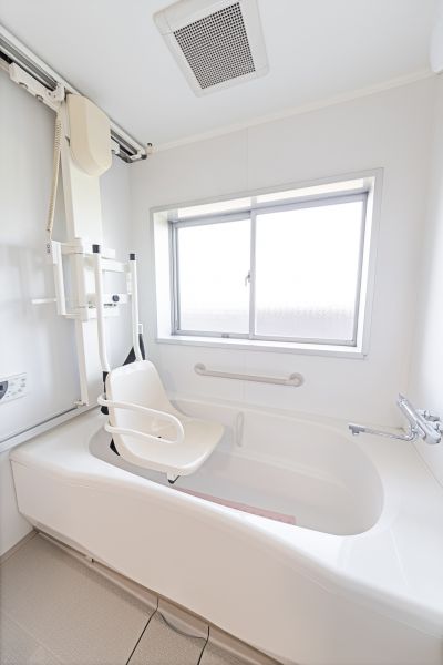 Senior Tub Installation in London